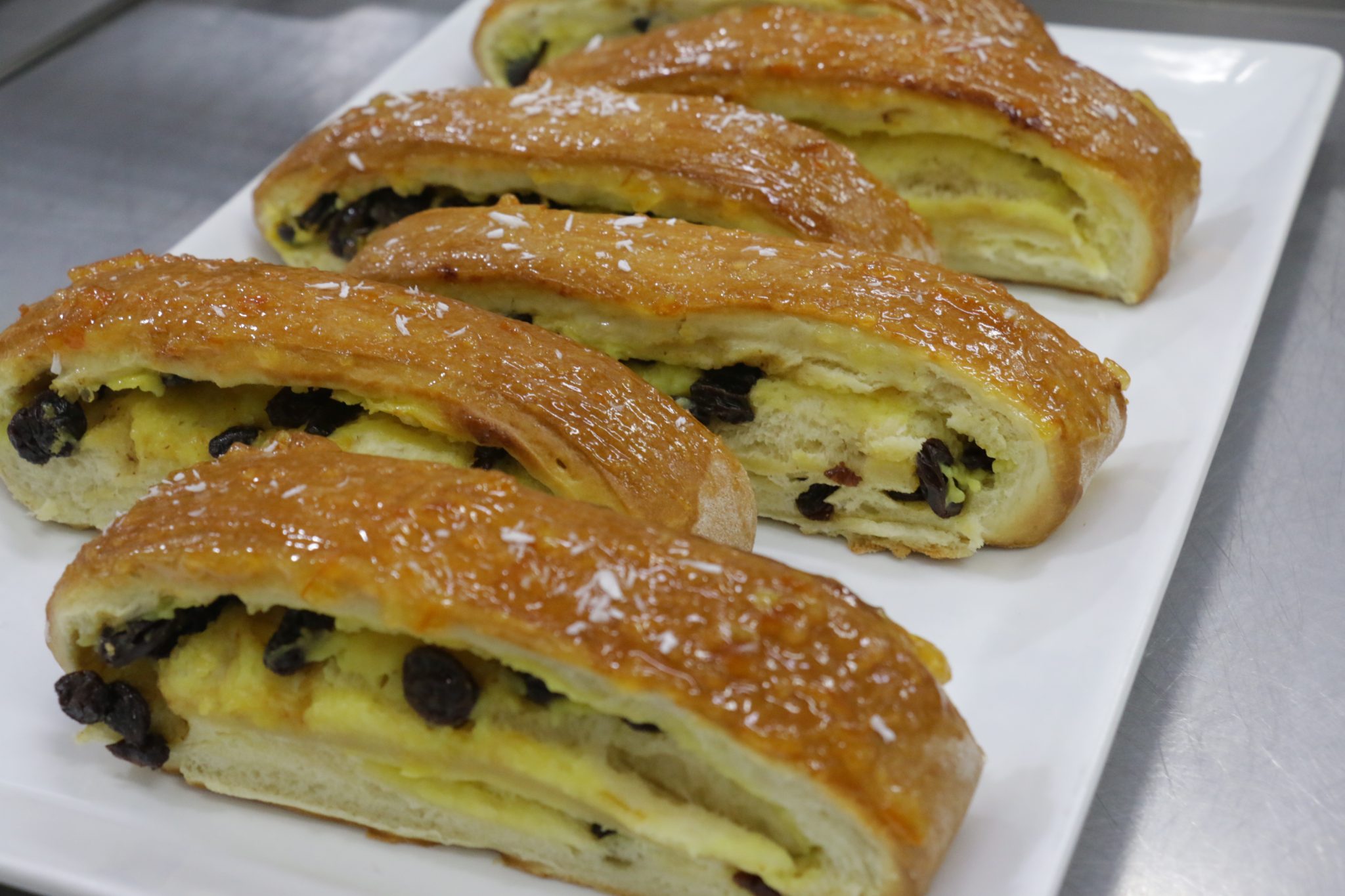 Sweet bread rolls